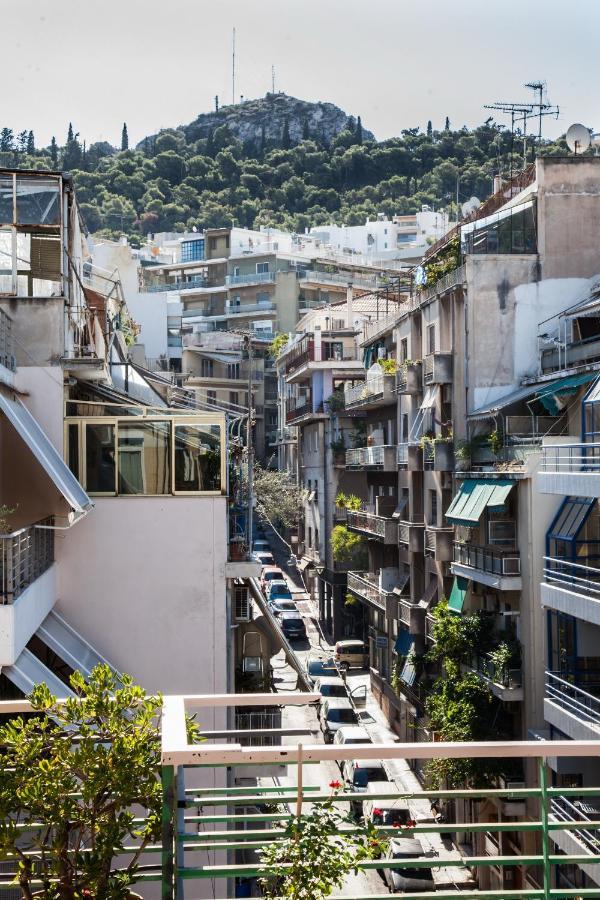 Bright Apt. With Lovely View In Lycabettus! Apartment Athena Bagian luar foto