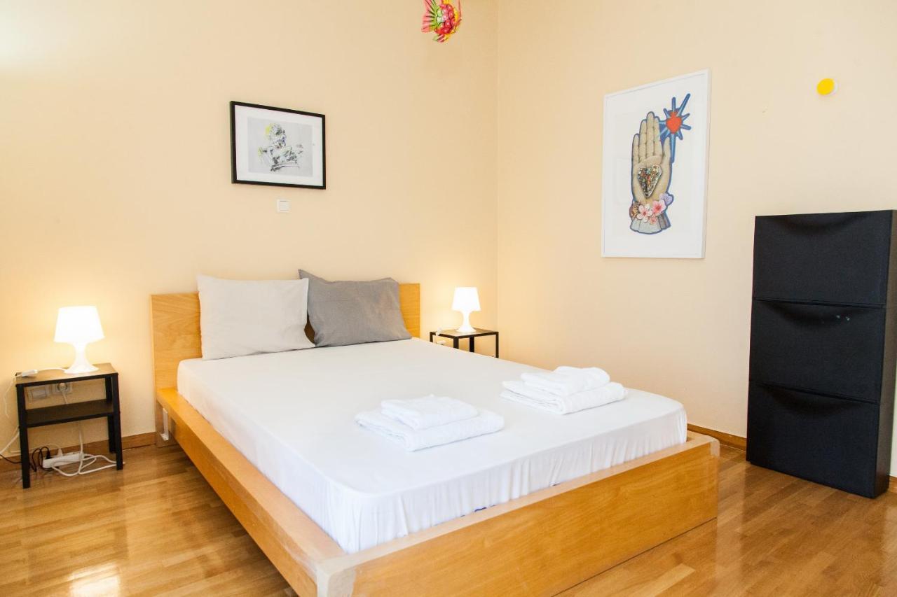 Bright Apt. With Lovely View In Lycabettus! Apartment Athena Bagian luar foto