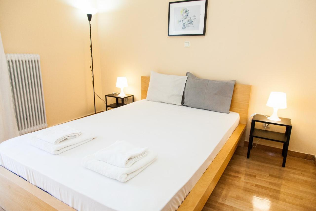 Bright Apt. With Lovely View In Lycabettus! Apartment Athena Bagian luar foto